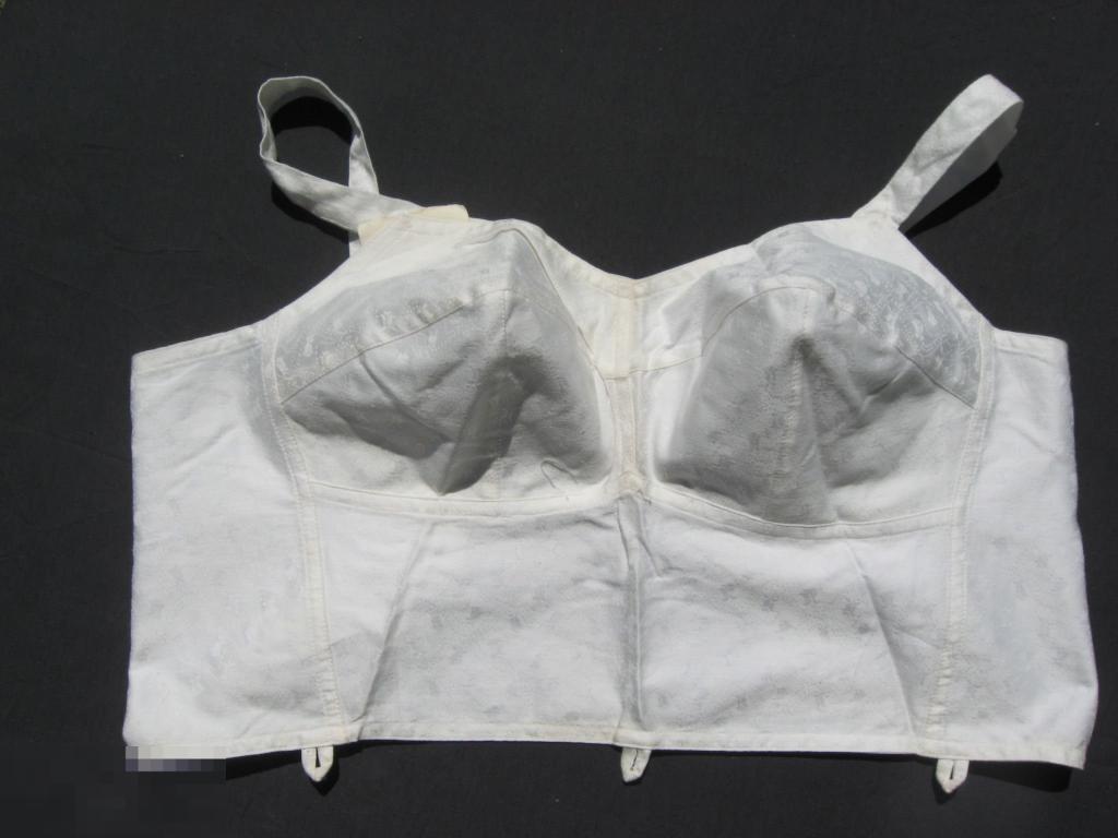 Бюстгальтер полуграция хлопок жаккард СССР.(2) новая. этикетка 