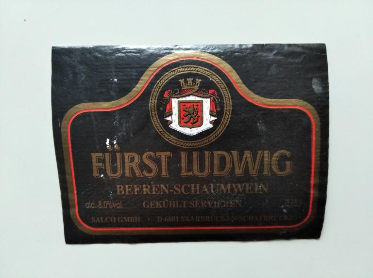 ЭТИКЕТКА   бутылочная вино   (Г13-01)