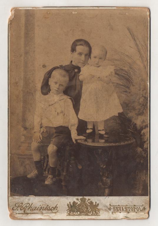 Севастополь. Крым. Антикварная брошь. Райниша. Кабинетная.