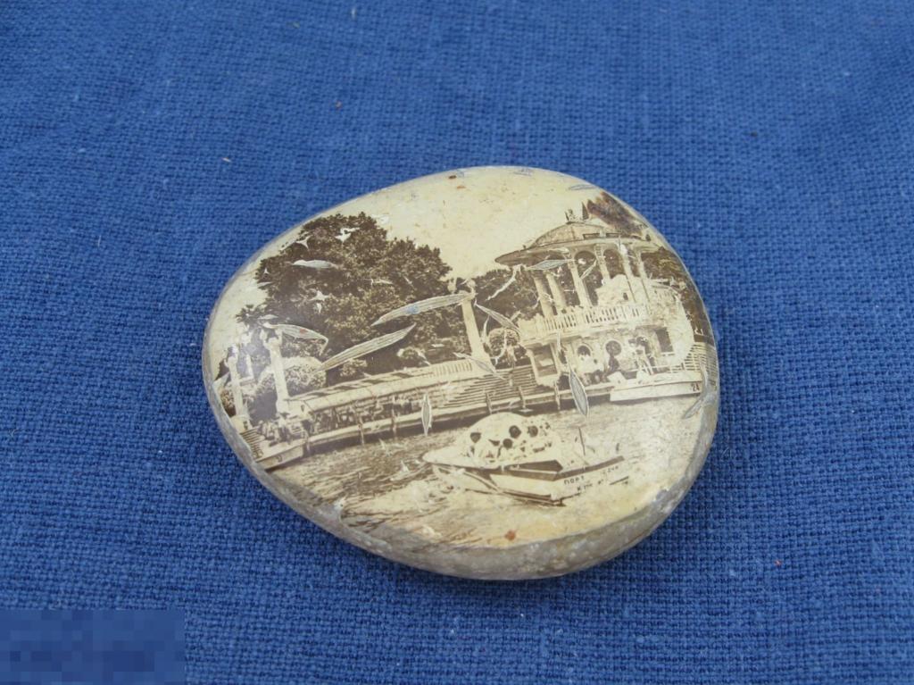 Сувенир из Крыма СОЧИ фото на камне!  СССР 