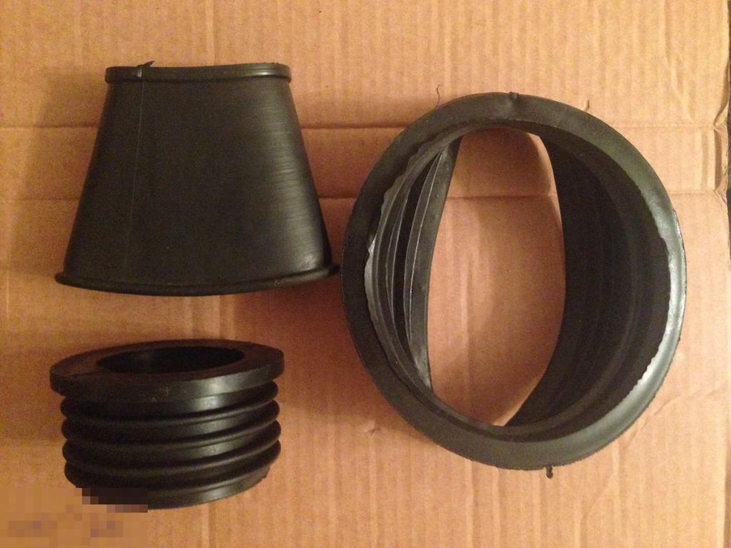 Манжета переходная с чугуна на пластик 123х110 