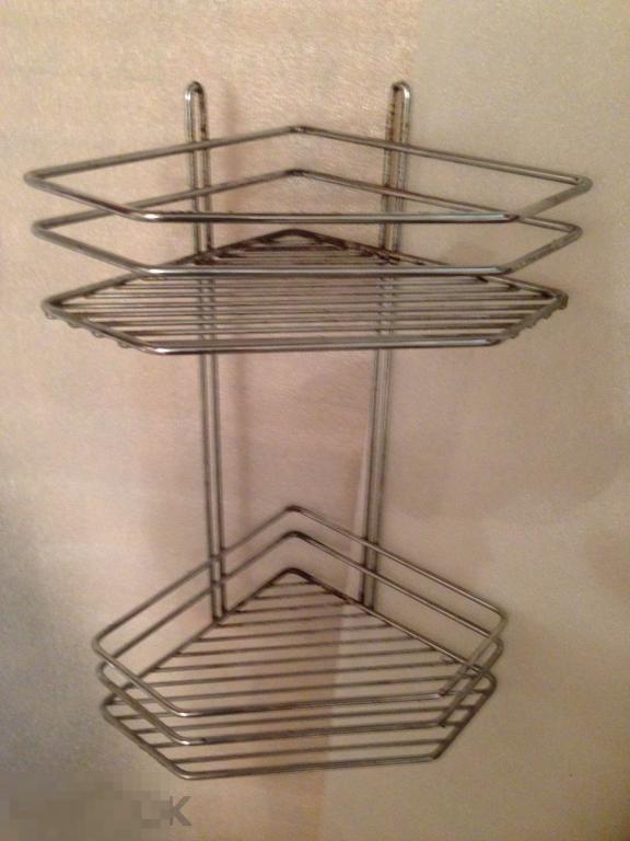 Полка Угловая в ванную комнату 