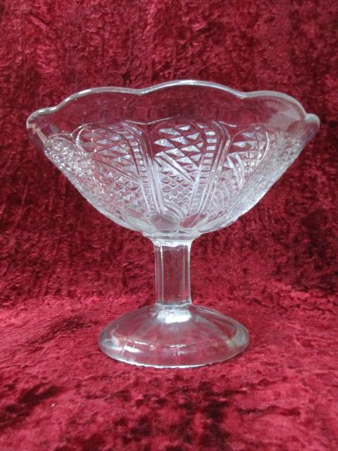 ВАЗА ВАЗОЧКА КОНФЕТНИЦА СТАРИННАЯ