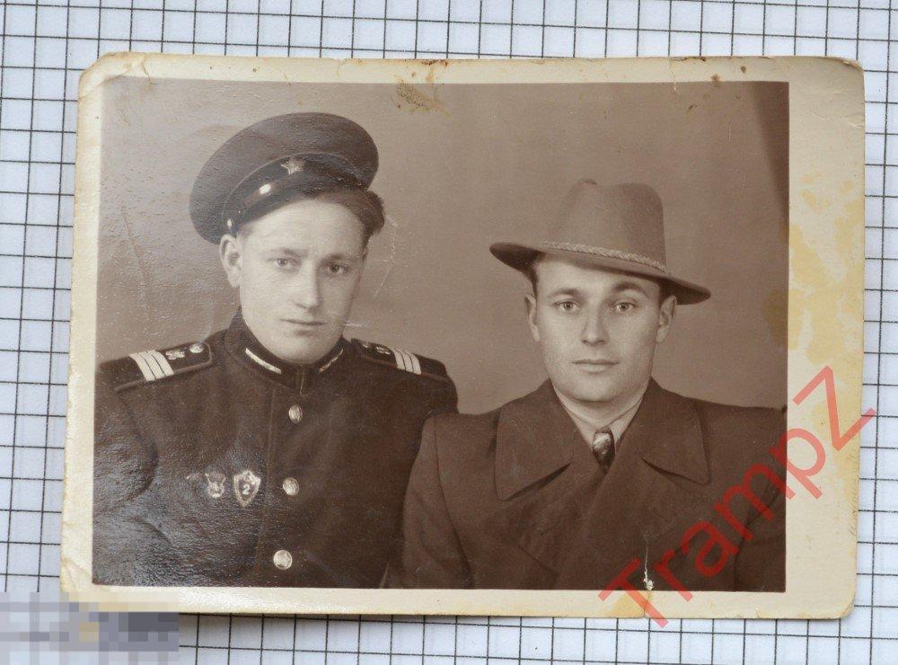 Фотография мужчина в шляпе, военнослужащий солдат сержант форма знаки погоны #15 