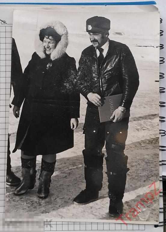 Фотография Север летчик форма, женщина  #13 