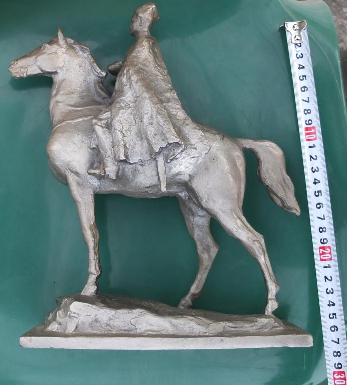 силуминовая статуэтка Чапай на коне, Монументскульптура, СССР