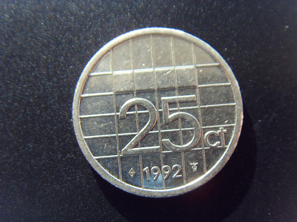 Нидерланды 25 центов 1992 г. Отличное состояние. КМ#204