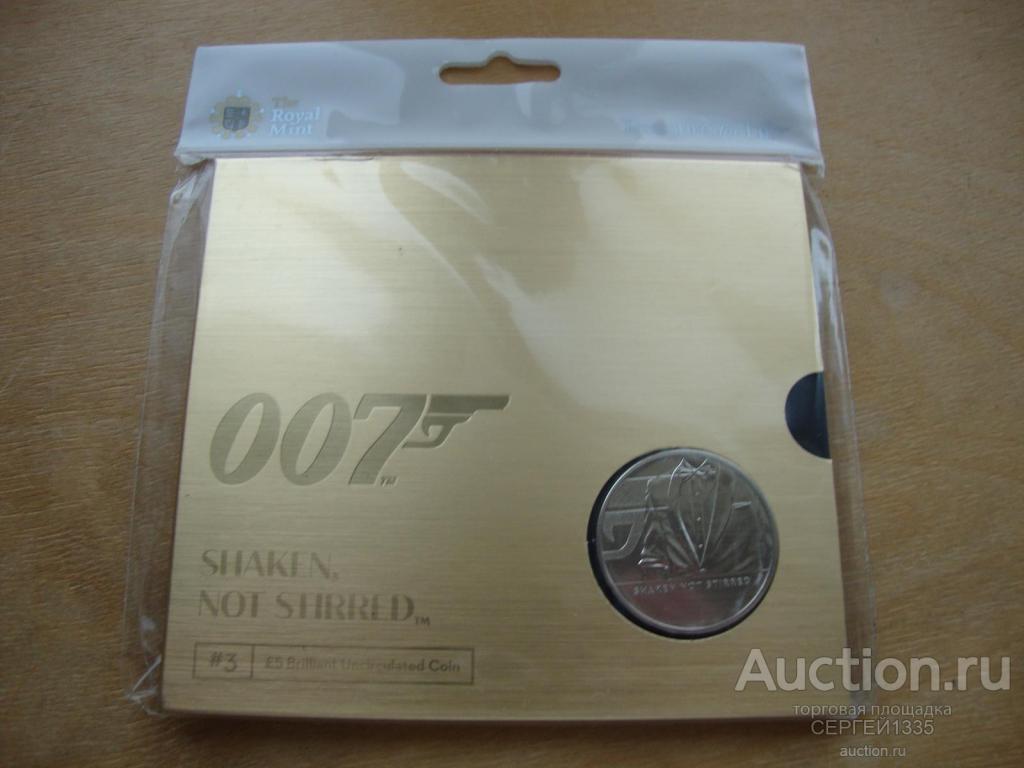 Великобритания 5 фунтов 2020 Джеймс Бонд Агент 007 Shaken Not Stirred БУКЛЕТ #3