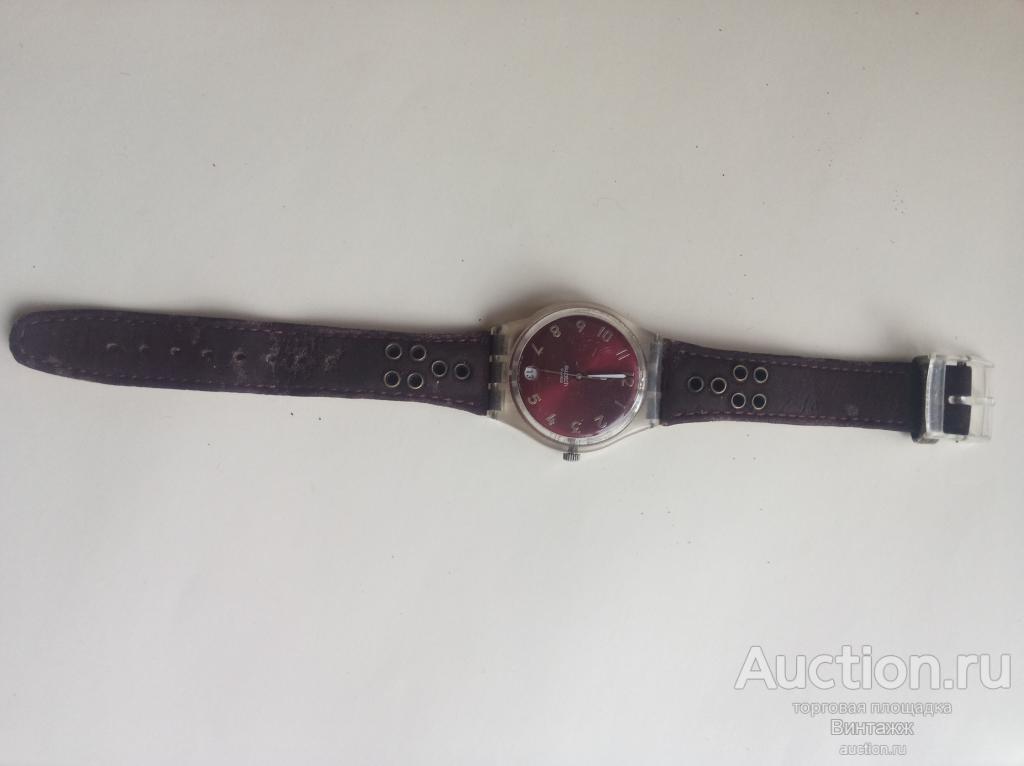 Часы Swatch электронные работают