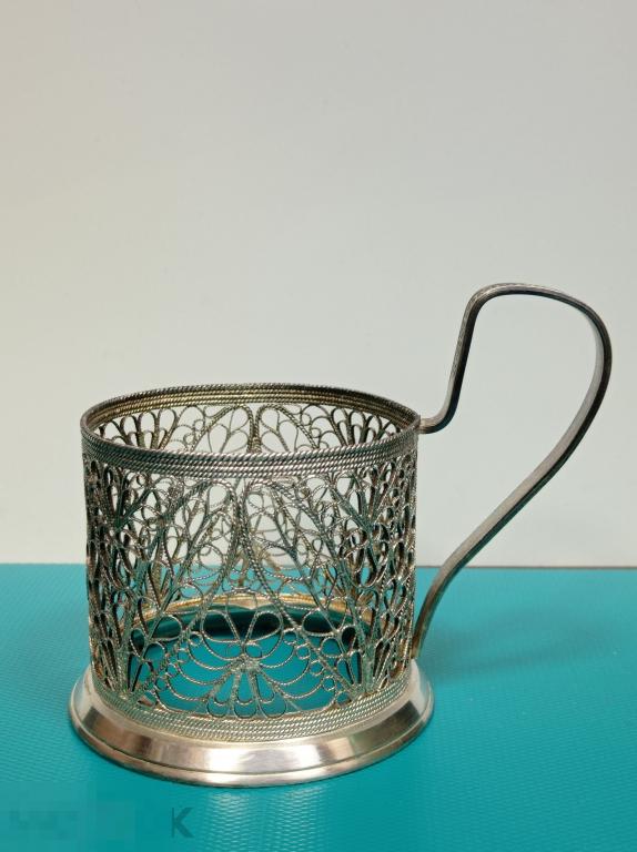 ПОДСТАКАННИК. СКАНЬ. КЛЕЙМО. КРАСИВЫЙ! (м.03)КРУЖЕВНОЙ. ОТЛИЧНЫЙ! клеймо 7ЮММЕТ 