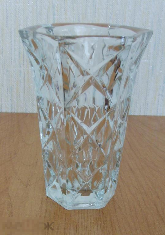 0143 .Ваза, хрусталь, 17х7,5х12,5 