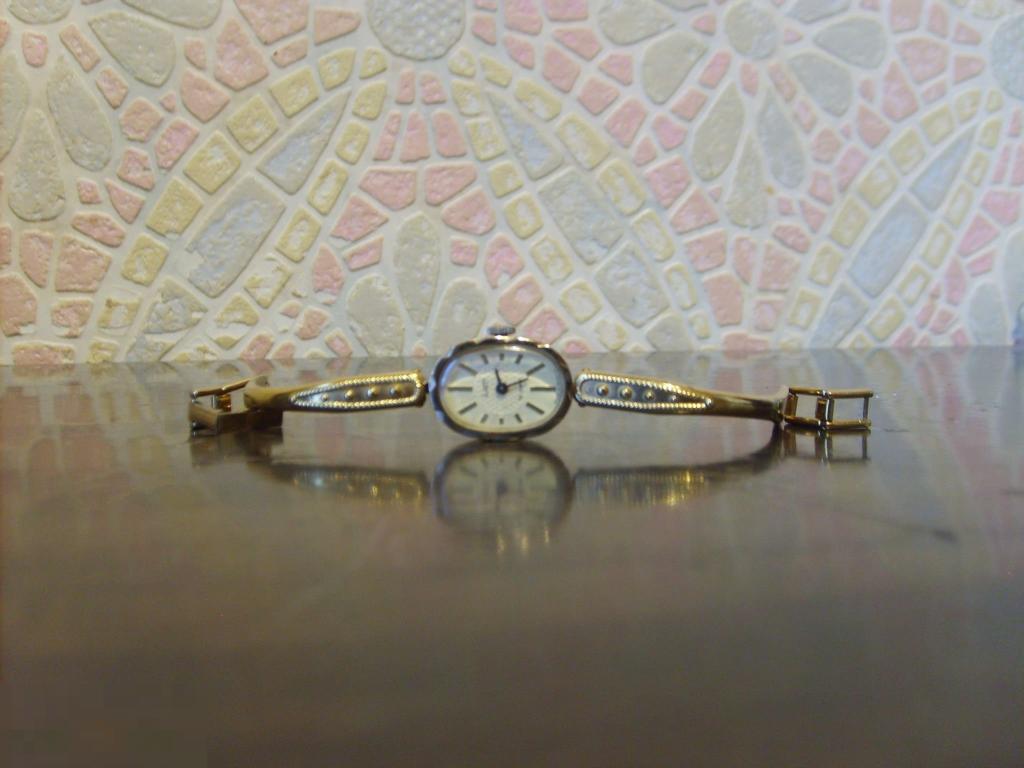 045 .Механические женские часы ЛУЧ Luch, винтаж СССР (рабочие, родной браслет) 