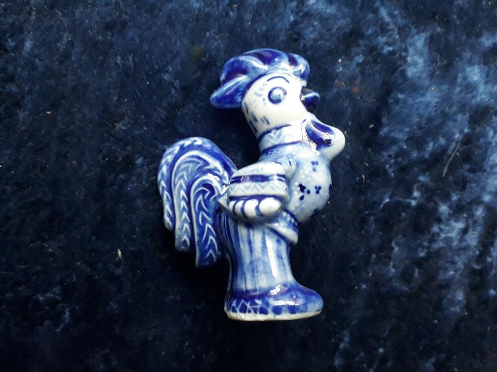 Статуэтка. Гжель. Петух.  Высота 6,5 см. 