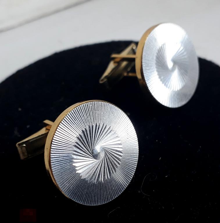 Винтажные запонки СССР.  д. 2,3 см. 