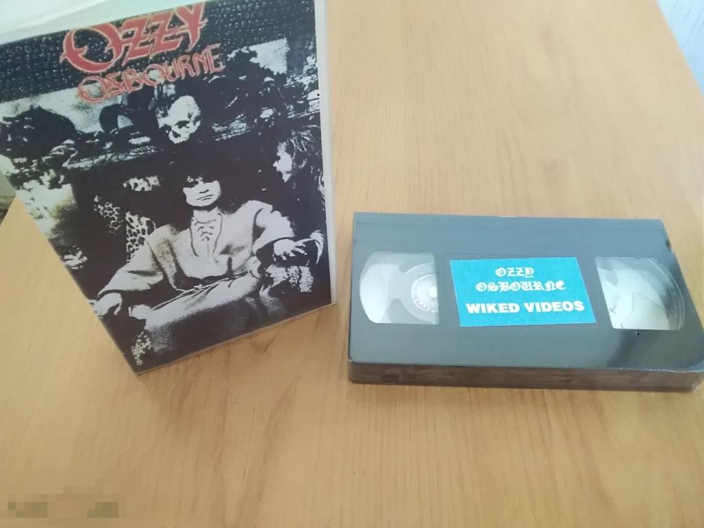 056 .ВИДЕОКАССЕТА. Ozzy Osbourne WICKED VIDEOS. С ХРАНЕНИЯ! НОВАЯ 