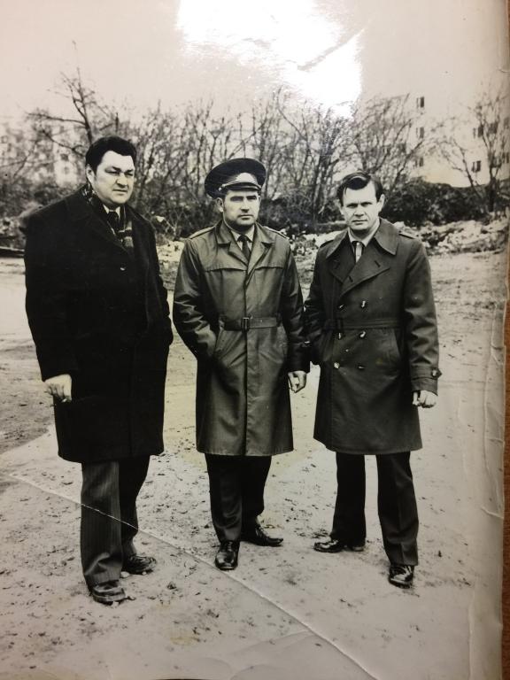 Директор магазина "Азербайджан". Пенза. С начальником милиции. Фотография Пенза. Фото Пенза. СССР