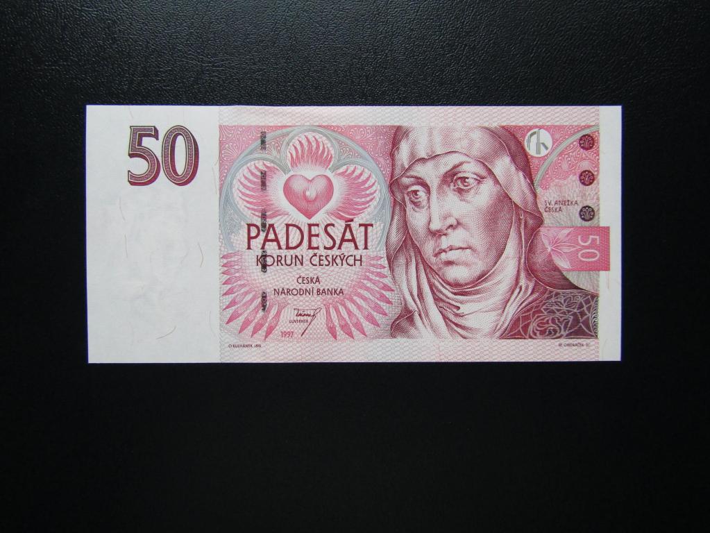 Чешские кроны в доллары. 50 Крон Чехия. 50 Крон. Чехословакия алфавит.