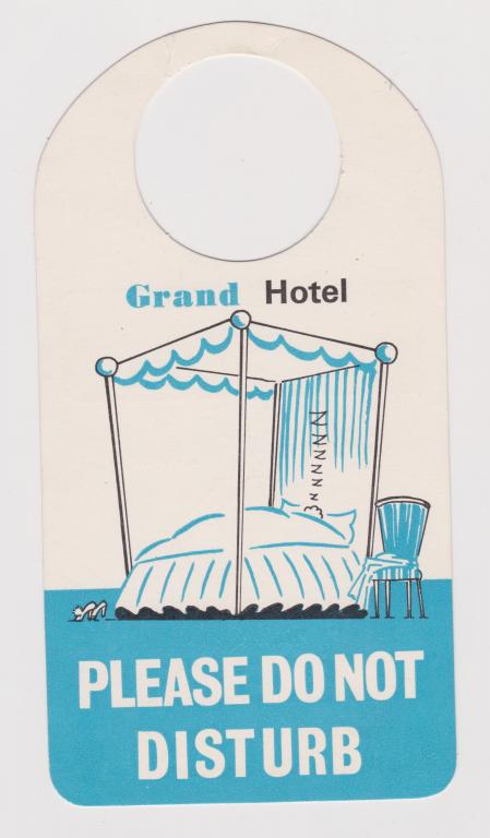 Табличка в гостинице "Не беспокоить", Гранд Отель, Лондон, Англия 1978