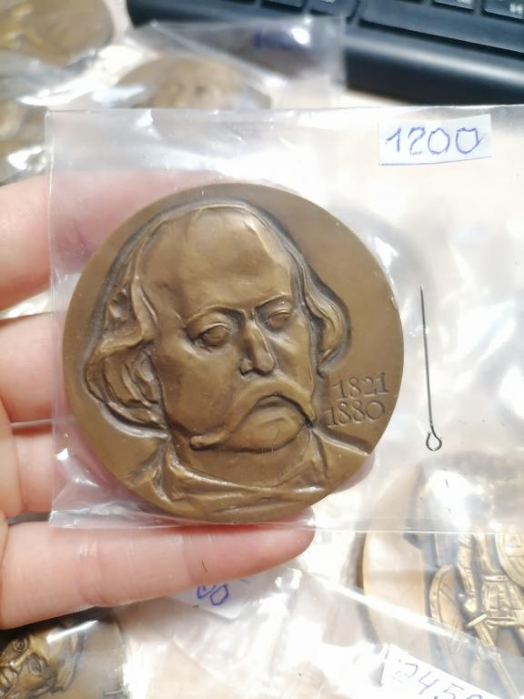 НАСТОЛЬНАЯ МЕДАЛЬ ГЮСТАВ ФЛОБЕР. 1821-1880Г.