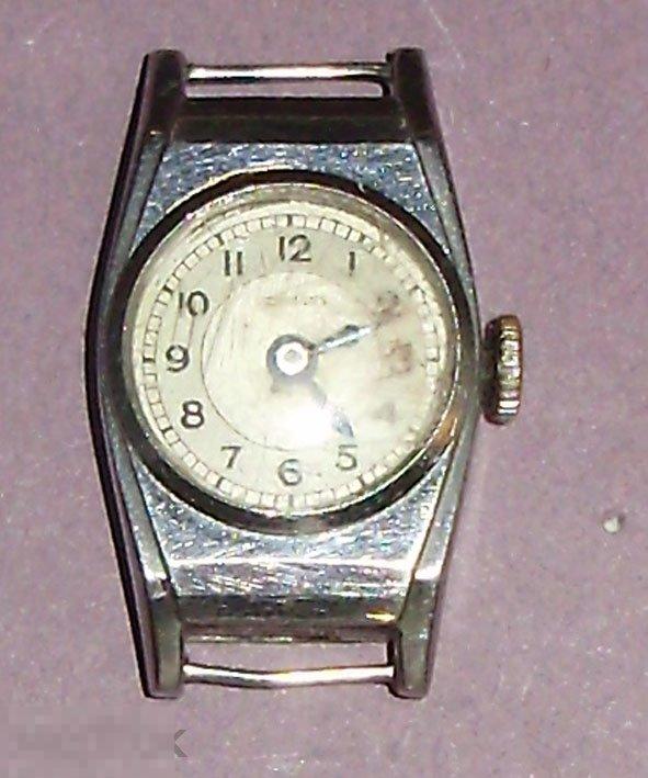 Часы  Junghans   женские   не на ходу 