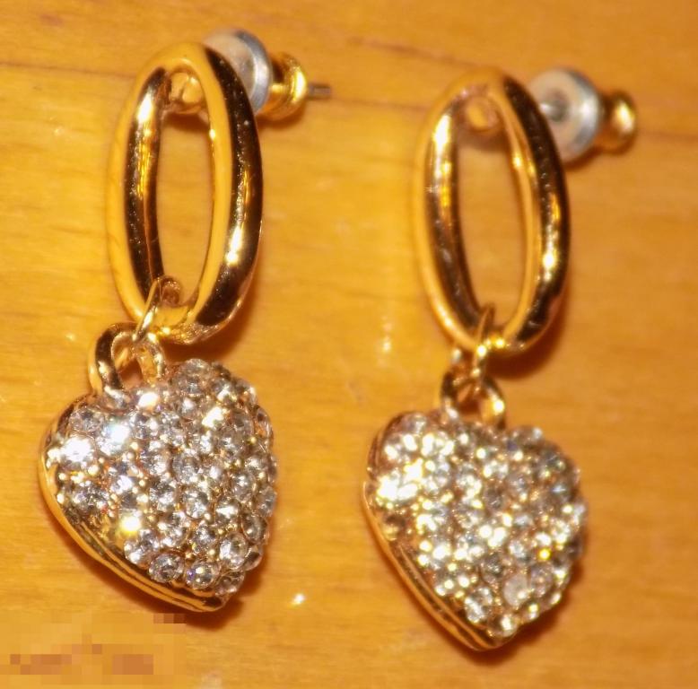 Серьги      Длина 2.7 см 