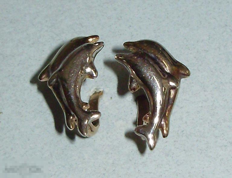 Серьги  Дельфины   Длина 1.5 см 