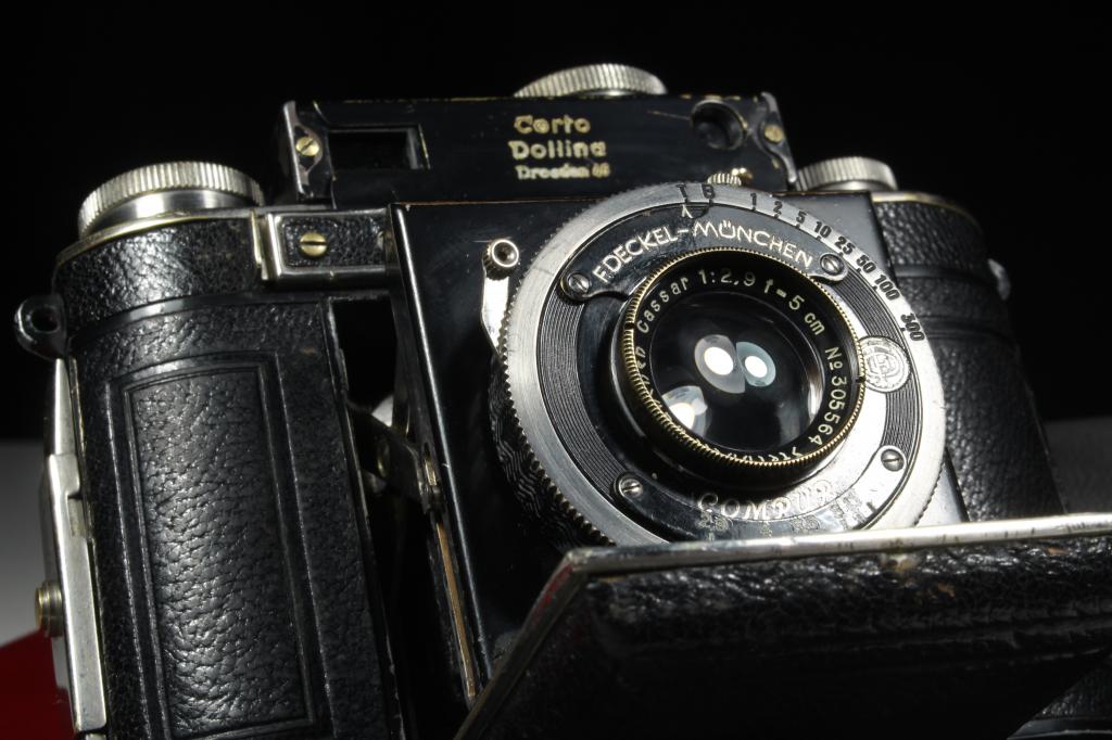 Фотоаппарат Certo Dollina II Dresden 46 / 1934-36