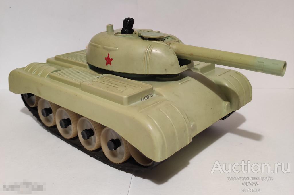 Машина Танк электромеханическая игрушка СССР Советская техника  Пластик 