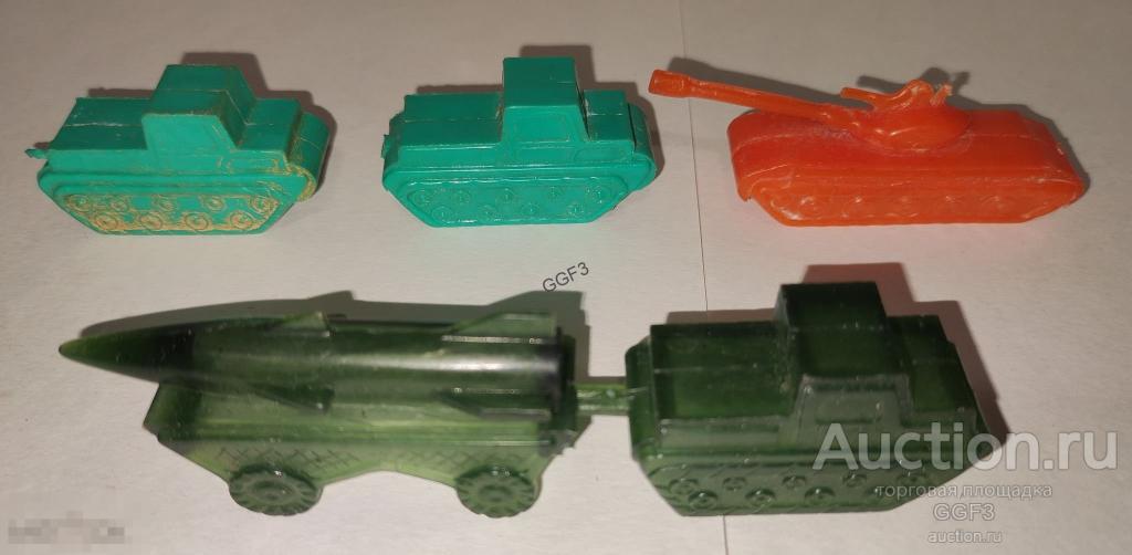 Игрушка модель Машинки СССР, военная техника, танки, пластмасса ВОВ. Детская игрушка СССР. 