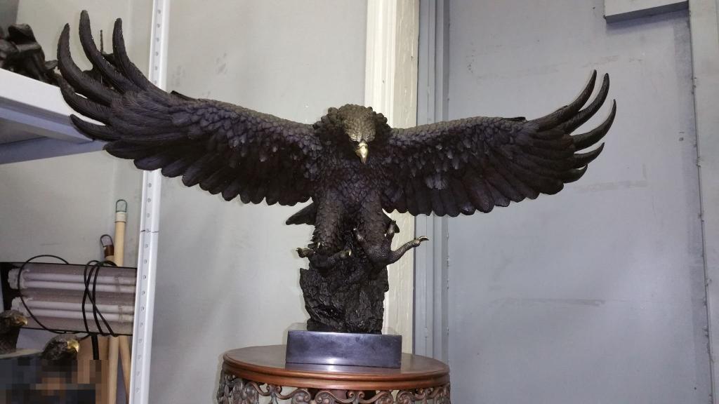 Орел большой крылья в стороны 033 Бронза