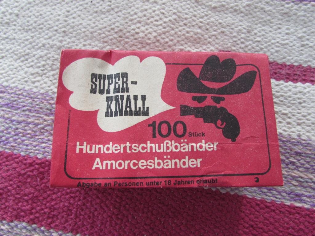 пистоны 1990 год из  Германия ГДР  блок UNC Германская демократическая республика riesa ковбой