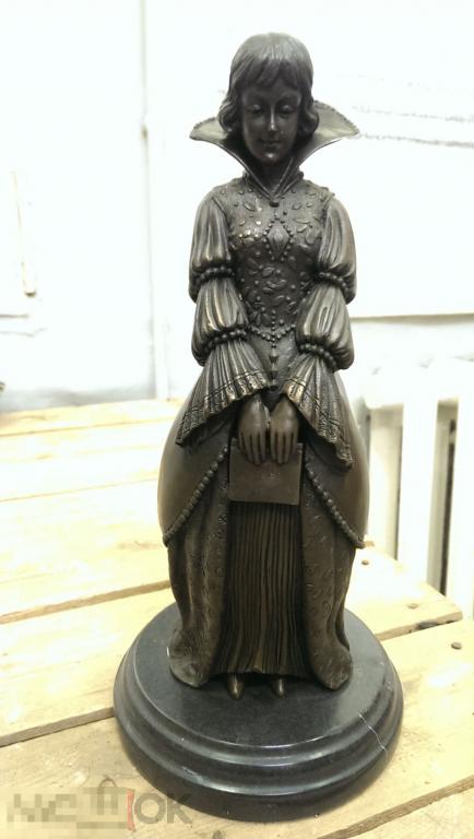 Девушка с книгой. Принцесса. Школа. Бронза. Статуэтка.