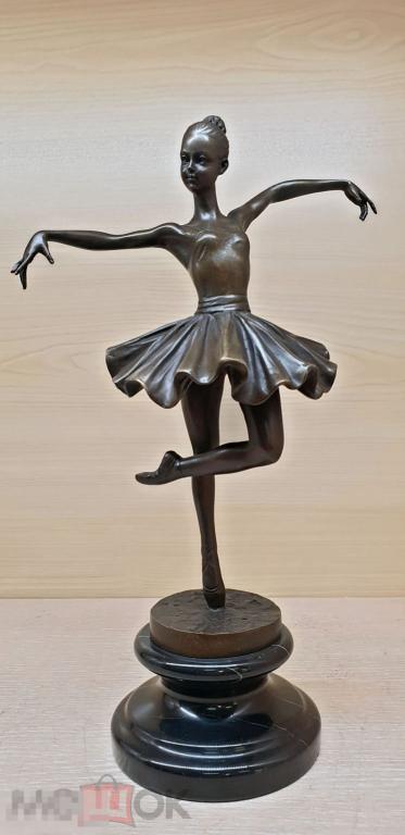 Балерина (2). Девушка. Балет. Бронза. Статуэтка. Бронза.