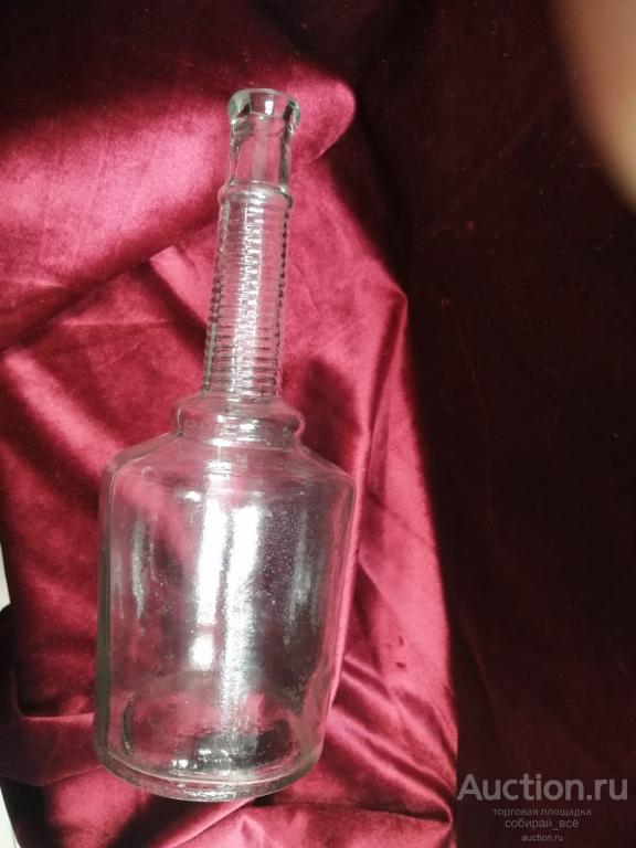 Бутылка с рифленым горлышком
