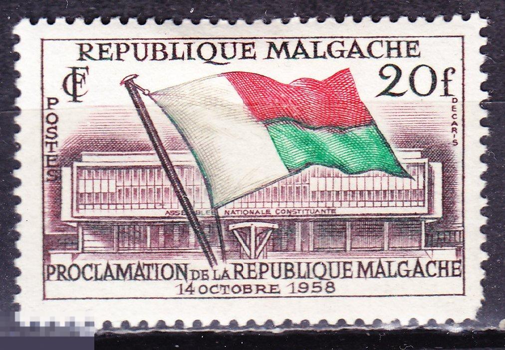 Французские колонии Мадагаскар Автонономия 1958 карта флаг 