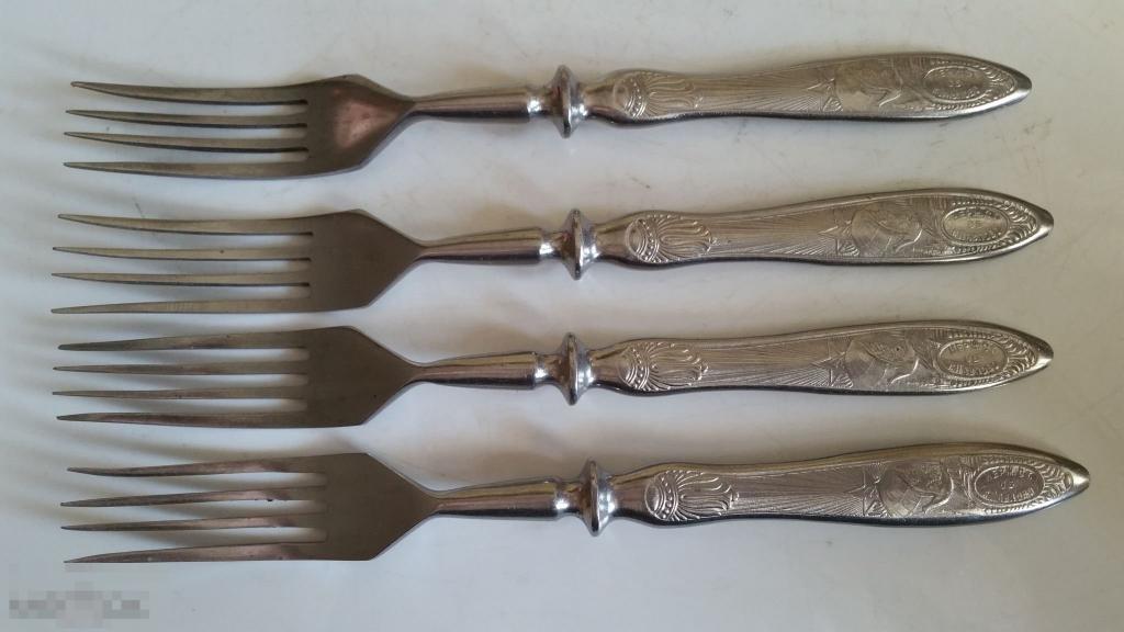 Вилки столовые. Агитация. СССР 50-е годы, 4 штуки. 