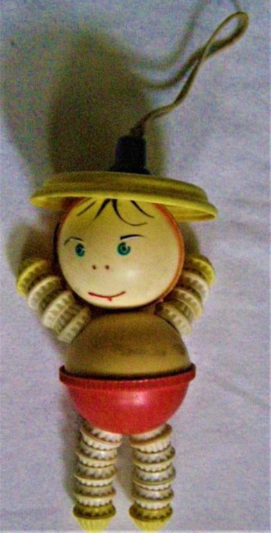 Советская игрушка. Незнайка. Подвес. Девочка. редкая игрушка.. 1960-е годы.