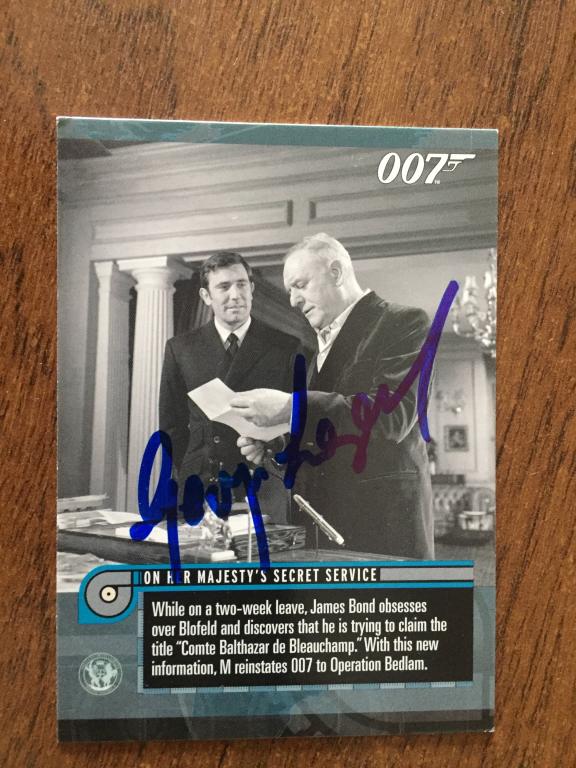 Джордж Лэзенби автограф на карточке Джеймс Бонд