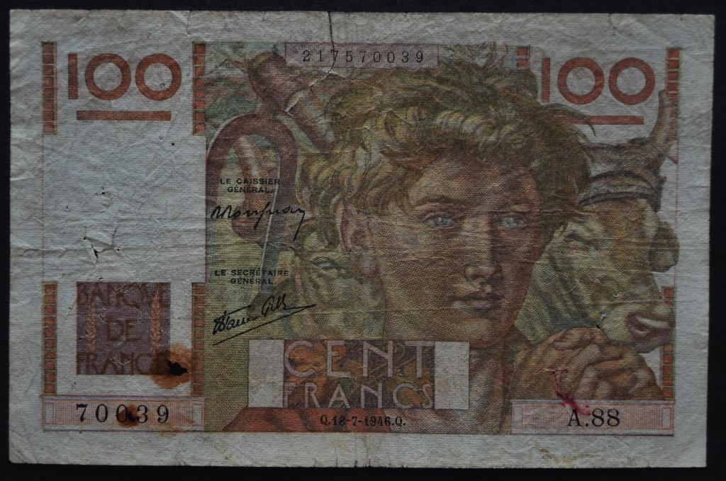Франция 100 франков 1946 год.Порвана.