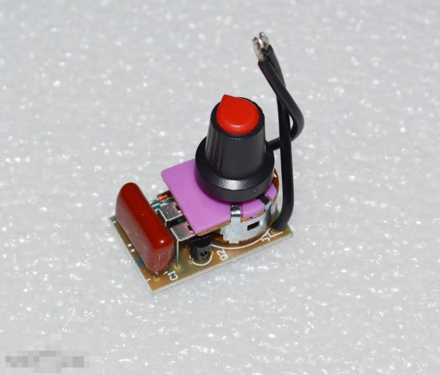 Диммер 100Вт 220в — покупайте на Auction.ru по выгодной цене. Лот из ...