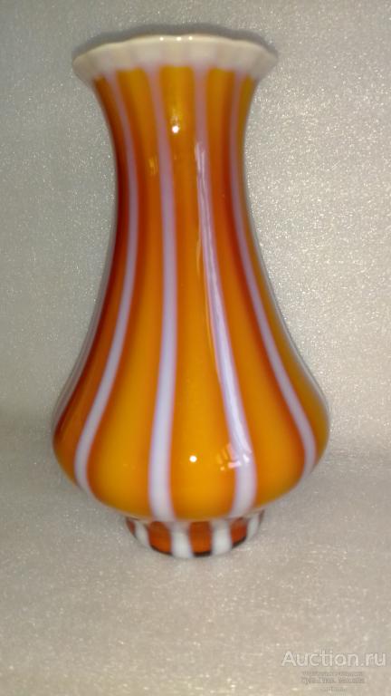 Ваза. Полоски.Сульфидно цинковое стекло.СССР
