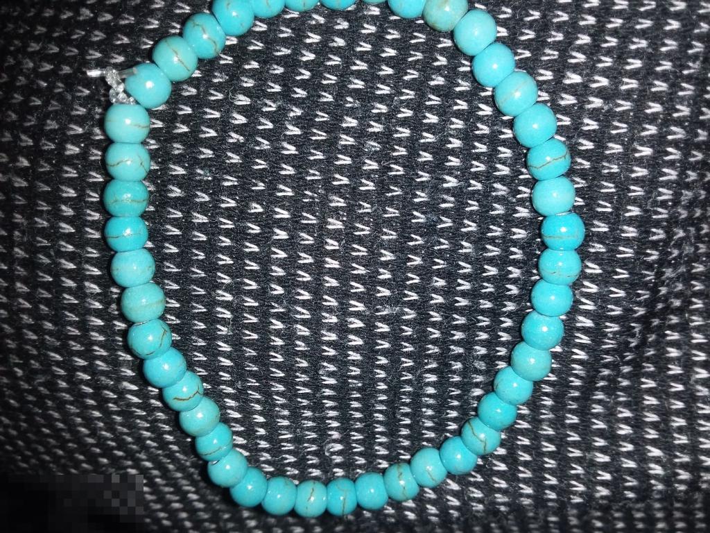браслет из пресованной бирюзы новый 
