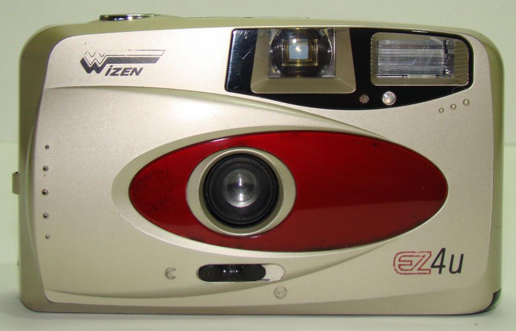 Пленочный фотоаппарат Wizen EZ 4 U