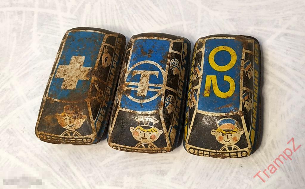 Автомобиль машинки милиция, скорая помощь, такси игрушка СССР металл 3 штуки 
