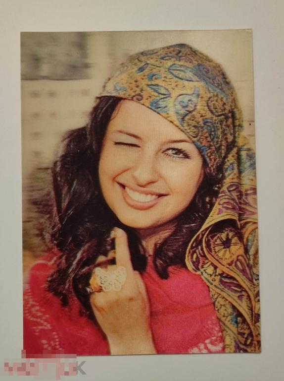 Стерео открытка подмигивает девушка 3D варио объемная моргает Канарские острова переливная чистая 