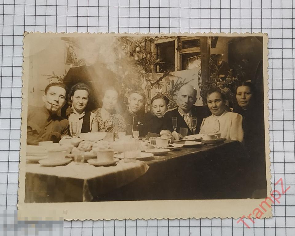 Фотография советские люди. Новый год застолье чаепитие #27* 