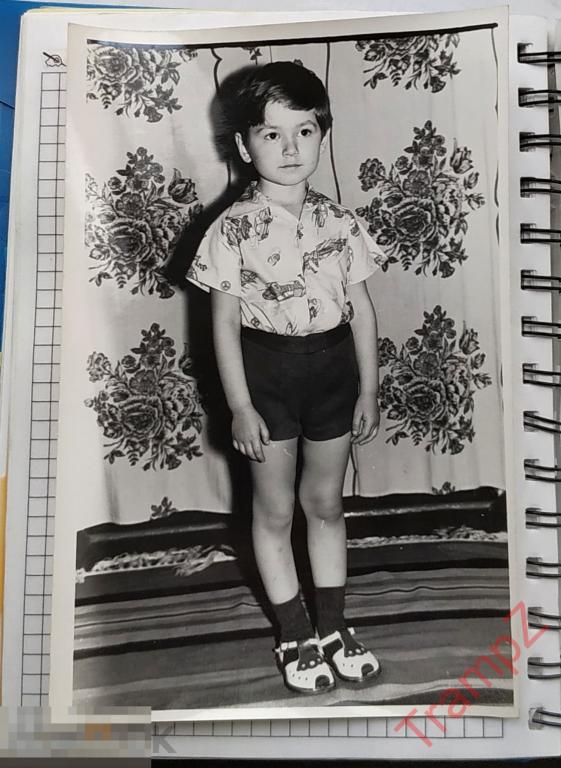 Фотография мальчик в шортах. одежда мода #28* 
