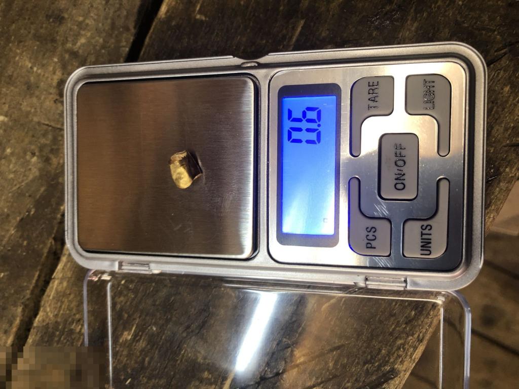 Зубная коронка. Золото 850 проба 