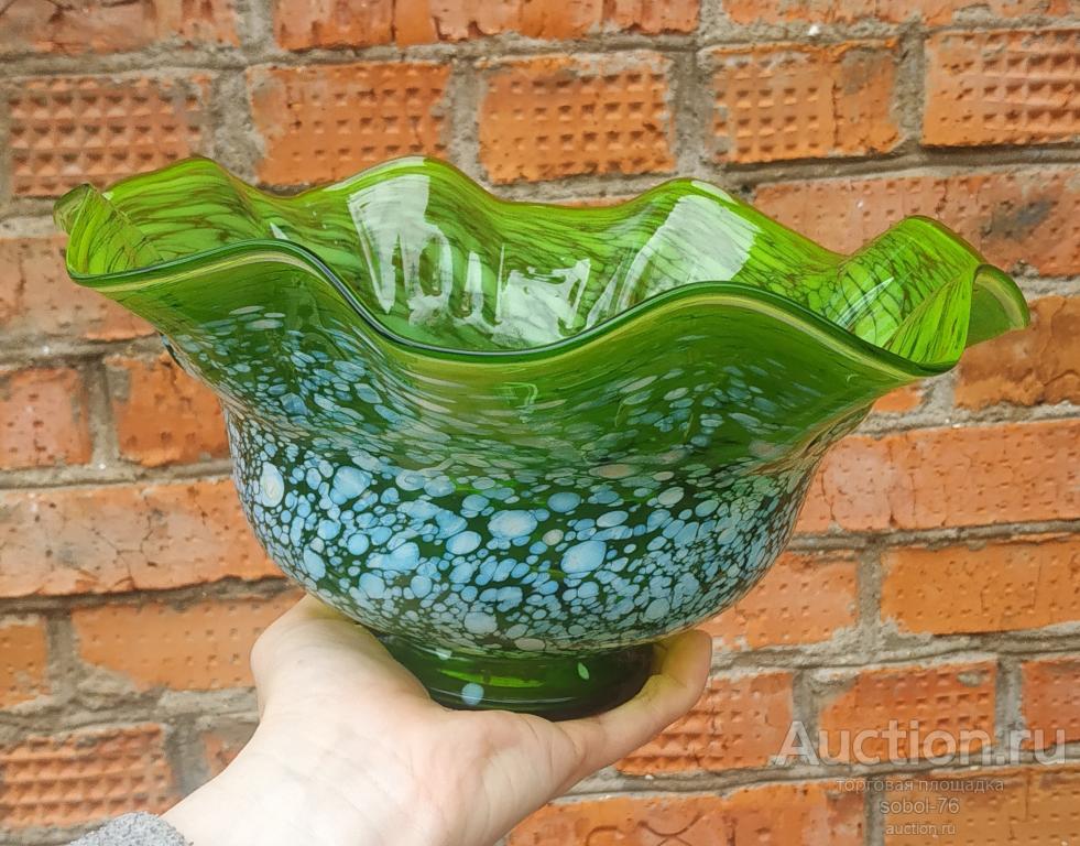 ПЯТНИСТАЯ ЗЕЛЁНАЯ КОНФЕТНИЦА ваза старинная многослойного стекла