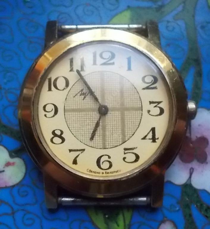 Часы Луч механика на ходу